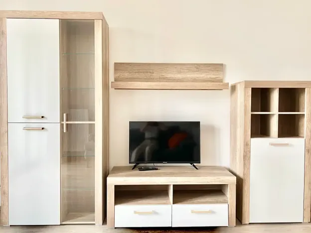 Pronájem bytu 1+kk, Praha - Vršovice, Petrohradská, 30 m2