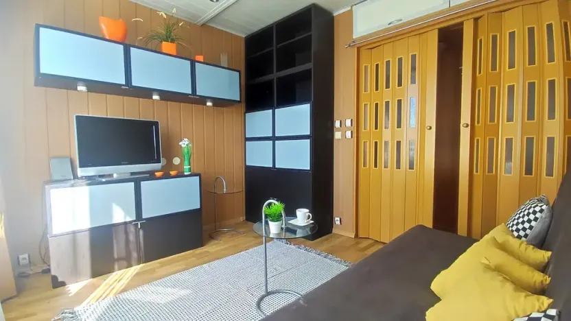 Prodej bytu 2+1, Praha - Strašnice, Ke Strašnické, 39 m2