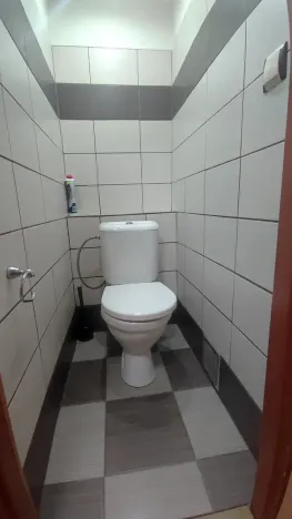 Prodej bytu 2+1, Praha - Strašnice, Ke Strašnické, 39 m2