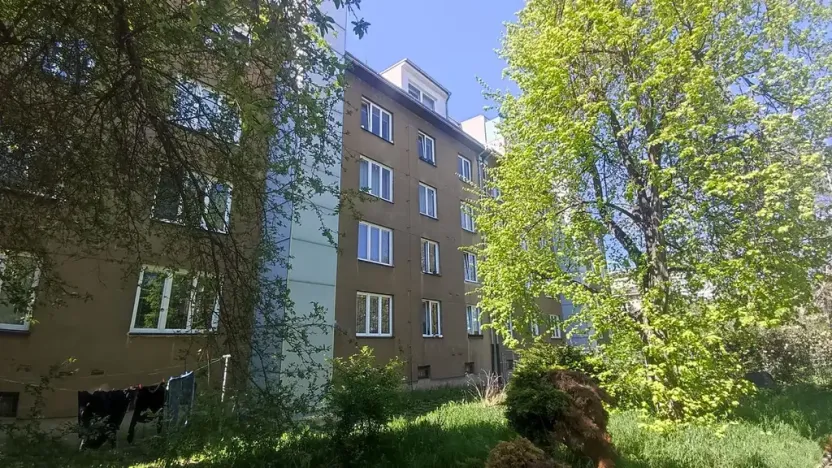 Prodej bytu 1+1, Praha - Strašnice, Ke Strašnické, 39 m2
