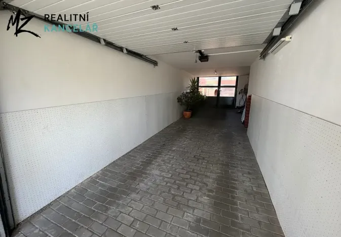 Prodej rodinného domu, Přáslavice, 300 m2