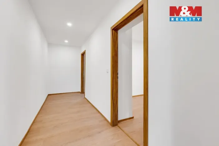 Prodej rodinného domu, Lochovice, 162 m2