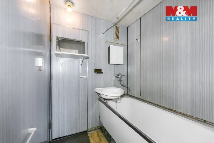 Prodej bytu 2+1, Teplá, Školní, 56 m2