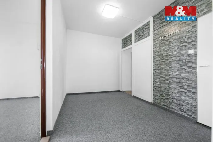 Prodej bytu 2+1, Teplá, Školní, 56 m2