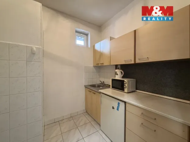 Pronájem kanceláře, Brandýs nad Labem-Stará Boleslav - Brandýs nad Labem, Petra Jilemnického, 170 m2