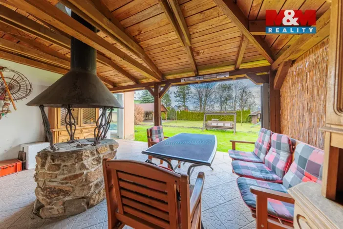 Prodej rodinného domu, Karlovy Vary - Dvory, Chebská, 228 m2