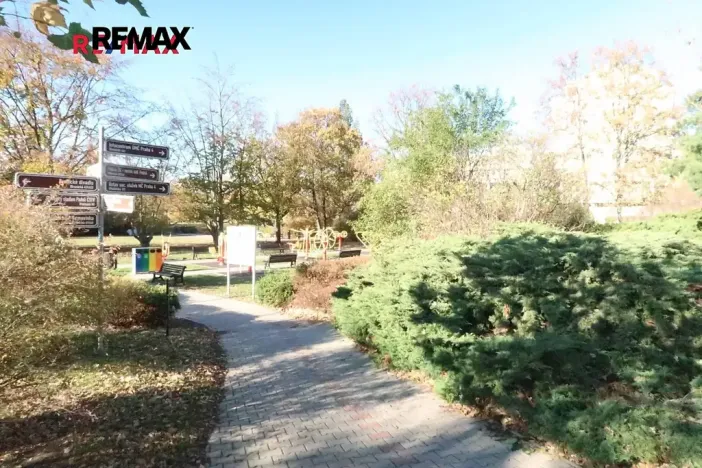 Pronájem bytu 2+1, Praha - Podolí, Podolská, 67 m2