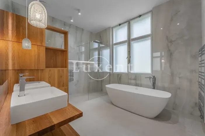 Prodej vily, Praha - Bubeneč, Heineho, 726 m2