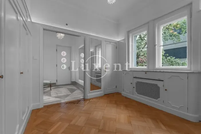 Prodej vily, Praha - Bubeneč, Heineho, 726 m2