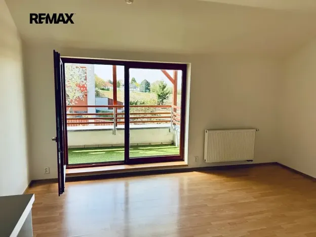 Prodej bytu 2+kk, Říčany, Kosatcová, 38 m2