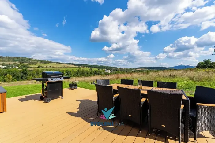 Prodej rodinného domu, Bystřany, 284 m2