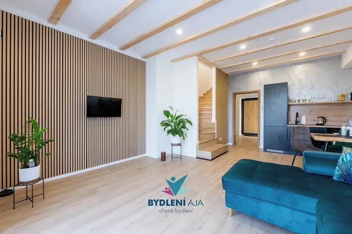 Prodej rodinného domu, Bystřany, 284 m2