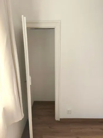 Pronájem bytu 1+kk, Praha - Vokovice, Na dlouhém lánu, 31 m2