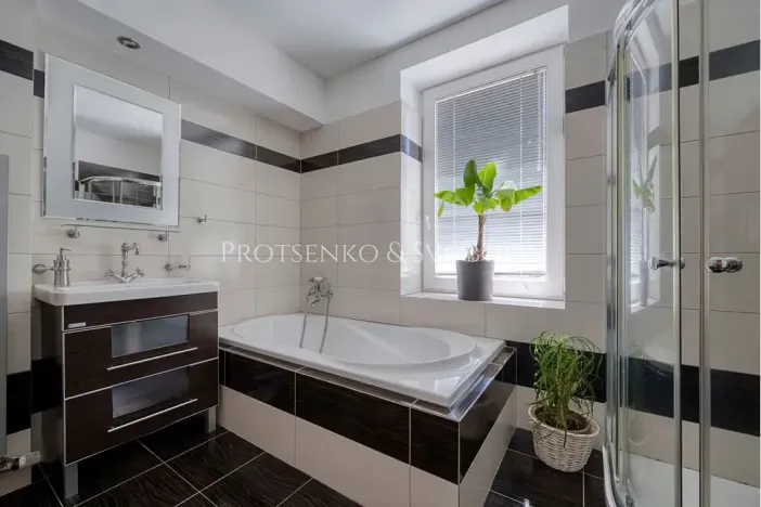 Prodej chalupy, Ledečko, 257 m2