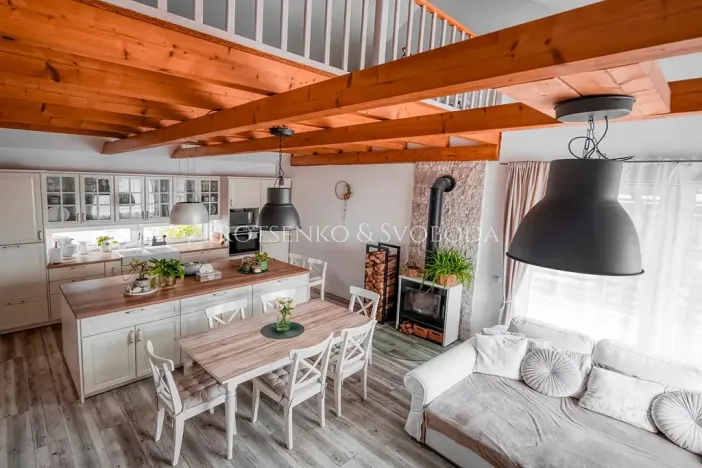 Prodej rodinného domu, Líšnice, 181 m2