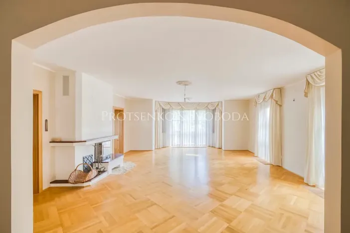 Prodej rodinného domu, Vestec, Průběžná, 427 m2