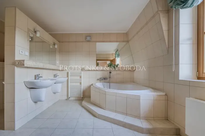 Prodej rodinného domu, Vestec, Průběžná, 427 m2