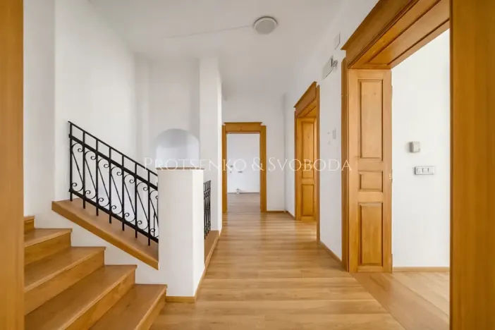 Prodej ubytování, Mělník, Českolipská, 418 m2