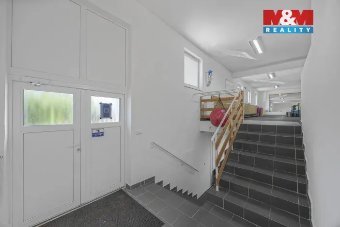 Prodej obchodního prostoru, Hradec Králové - Pražské Předměstí, Seydlerova, 195 m2