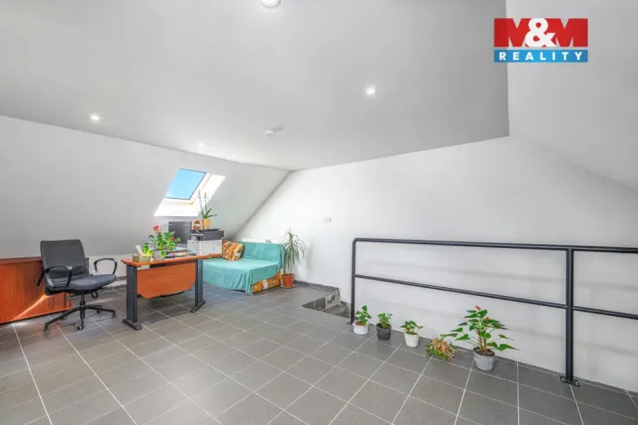 Prodej zemědělského objektu, Vlkaneč, 144 m2