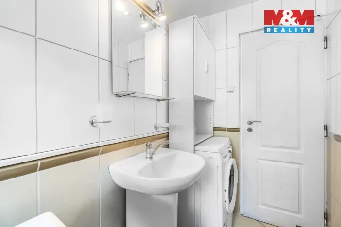 Prodej bytu 3+1, Jablonné v Podještědí - Heřmanice v Podještědí, 67 m2