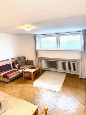 Prodej bytu 2+kk, Praha - Bubeneč, Lotyšská, 38 m2