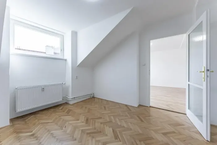 Pronájem bytu 2+1, Praha - Vinohrady, Italská, 59 m2