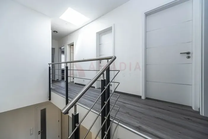 Prodej rodinného domu, Praha - Letňany, Jana Vlčka, 143 m2