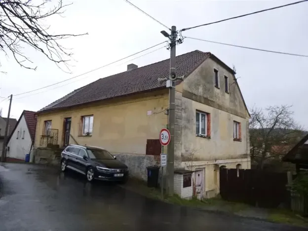 Dražba rodinného domu, Bušovice, 722 m2