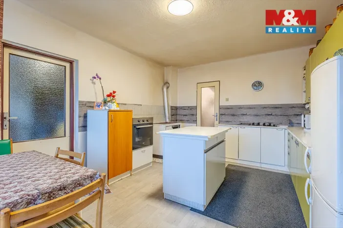 Prodej rodinného domu, Kařez, 253 m2