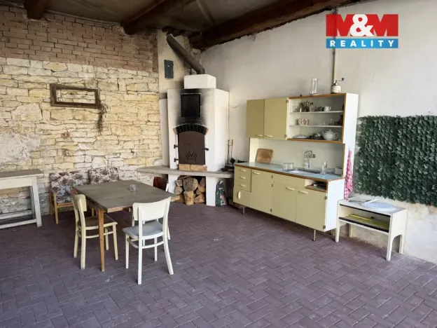 Pronájem bytu 1+1, Leština, 40 m2