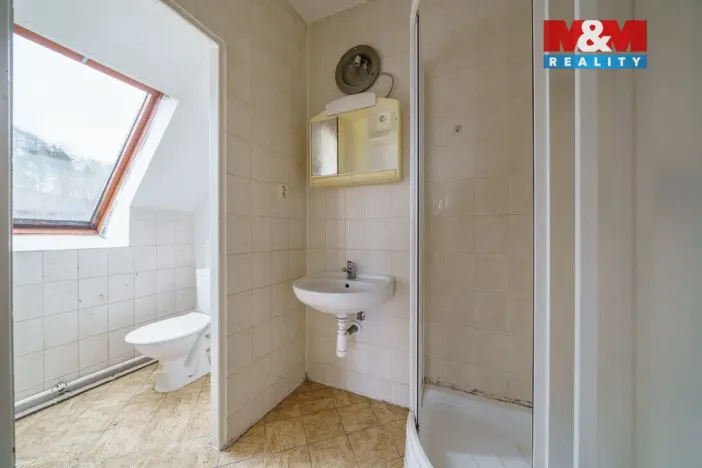 Prodej rodinného domu, Aš - Vernéřov, 357 m2