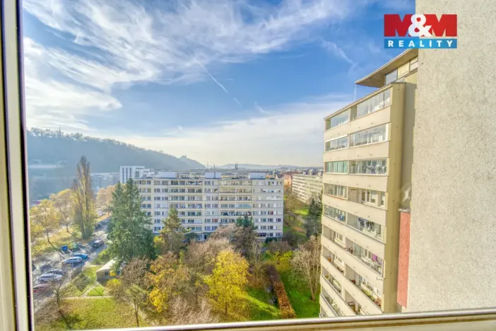 Pronájem bytu 3+kk, Praha - Karlín, U Sluncové, 65 m2