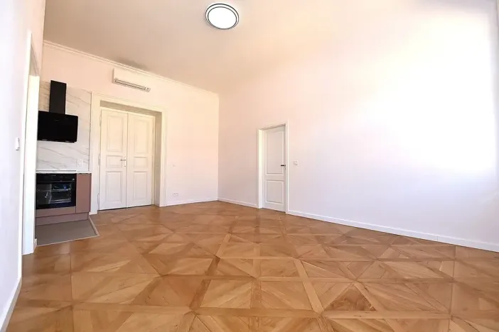 Pronájem bytu 4+kk, Praha - Nové Město, Palackého, 84 m2