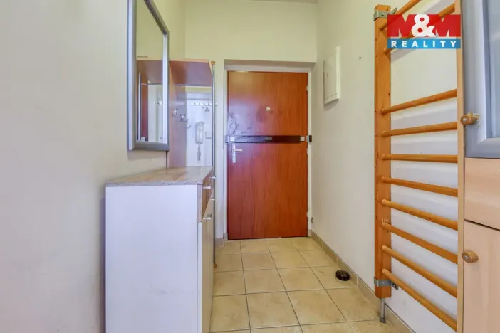 Prodej bytu 1+kk, Černošice, Komenského, 45 m2