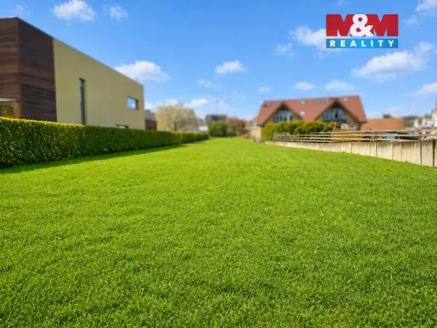 Prodej pozemku pro bydlení, Praha, U školy, 876 m2