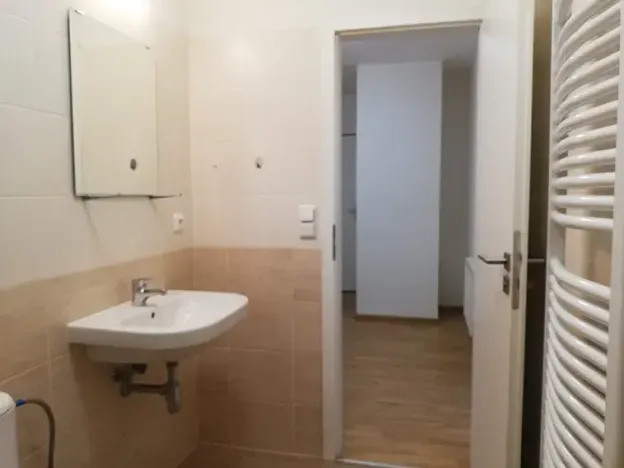 Pronájem bytu 1+kk, Praha - Vršovice, Karpatská, 38 m2