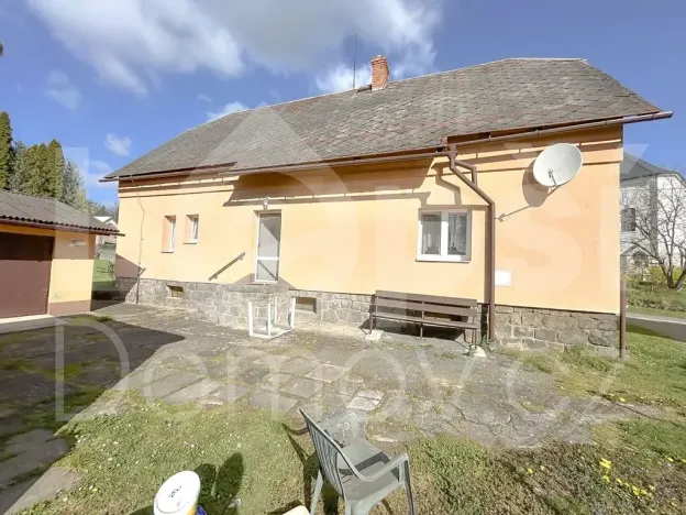 Prodej rodinného domu, Vlčice, 185 m2