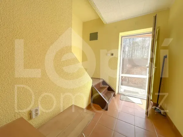 Prodej rodinného domu, Vlčice, 185 m2