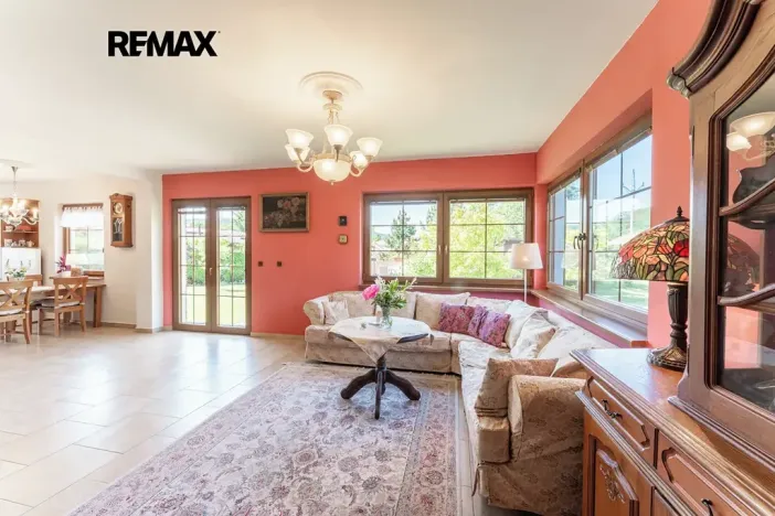 Prodej vícegeneračního domu, Předenice, 399 m2