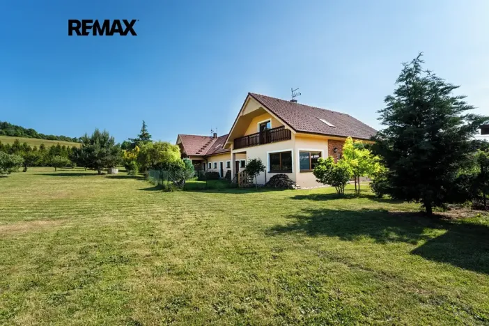 Prodej vícegeneračního domu, Předenice, 399 m2