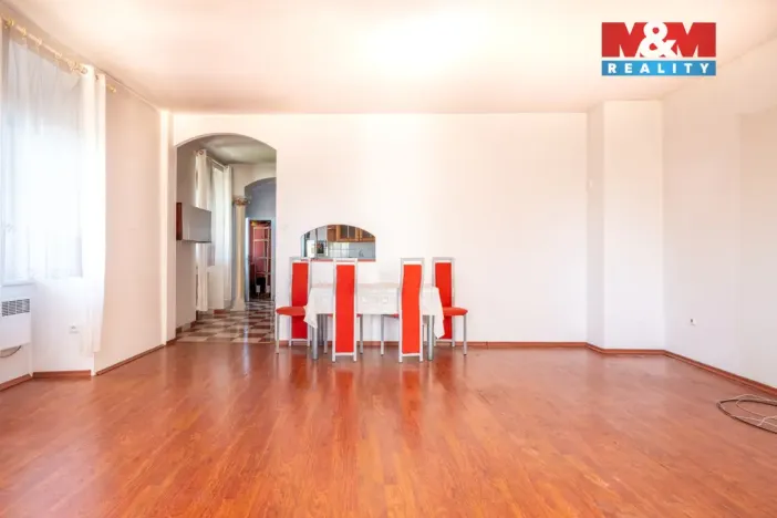 Prodej rodinného domu, Týn nad Vltavou, Vinařického náměstí, 190 m2