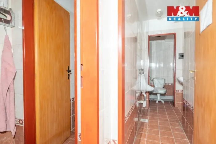 Prodej rodinného domu, Týn nad Vltavou, Vinařického náměstí, 190 m2