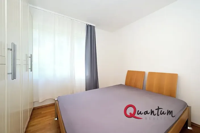 Pronájem bytu 2+kk, Praha - Troja, Velká skála, 50 m2