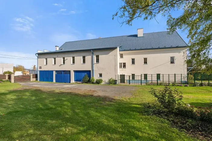 Prodej komerční nemovitosti, Děčín, Vilsnická, 900 m2