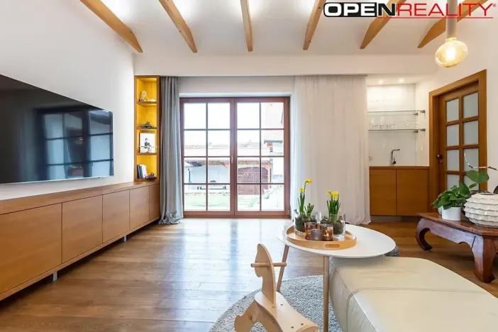 Prodej vícegeneračního domu, Dolní Bojanovice, Vinařská, 367 m2