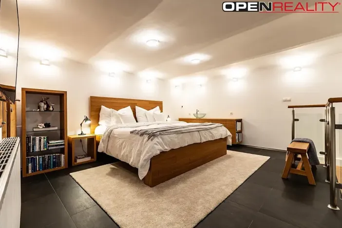 Prodej vícegeneračního domu, Dolní Bojanovice, Vinařská, 367 m2