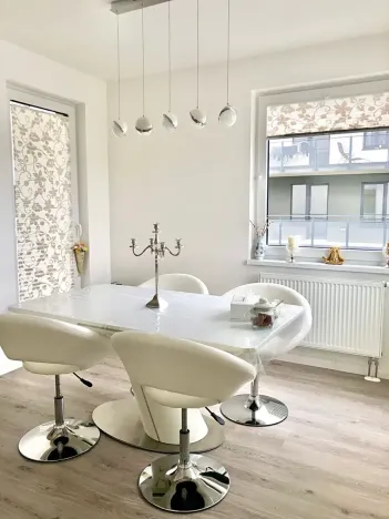 Pronájem bytu 4+kk, Praha - Strašnice, Zvěřinova, 117 m2