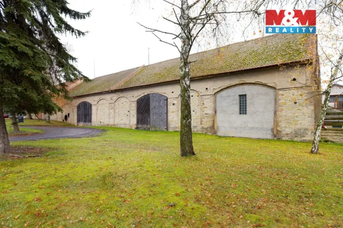 Prodej rodinného domu, Černiv, 320 m2