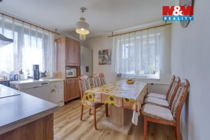 Prodej rodinného domu, Blovice, Drnkova, 159 m2